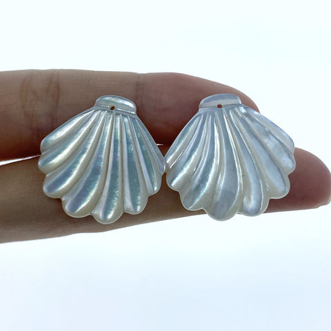 6pc 24mm x 25mm Hand Carved White Mother of Pearl Clam Shape Pendants