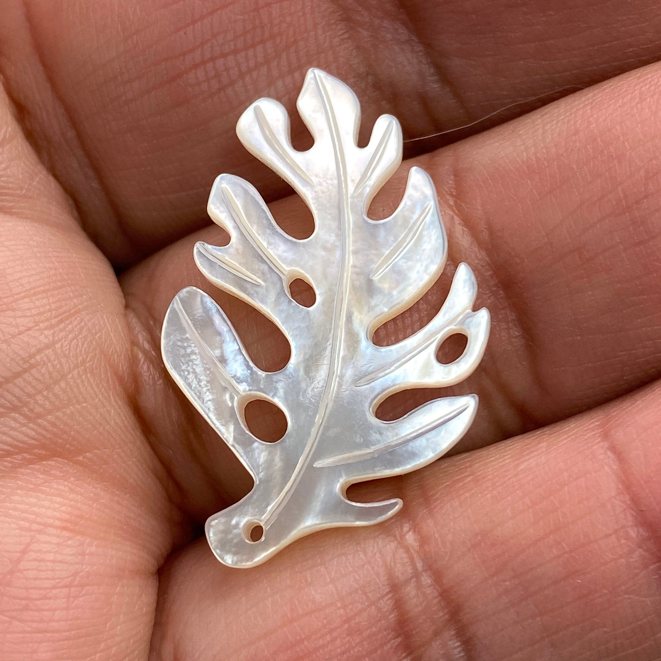 2pc White Mother of Pearl Monstera Leaf 33mm Pendants For Earrings DIY Jewelry Making Tropical Minimalistic Design Hawaiian Leaf WM-0139