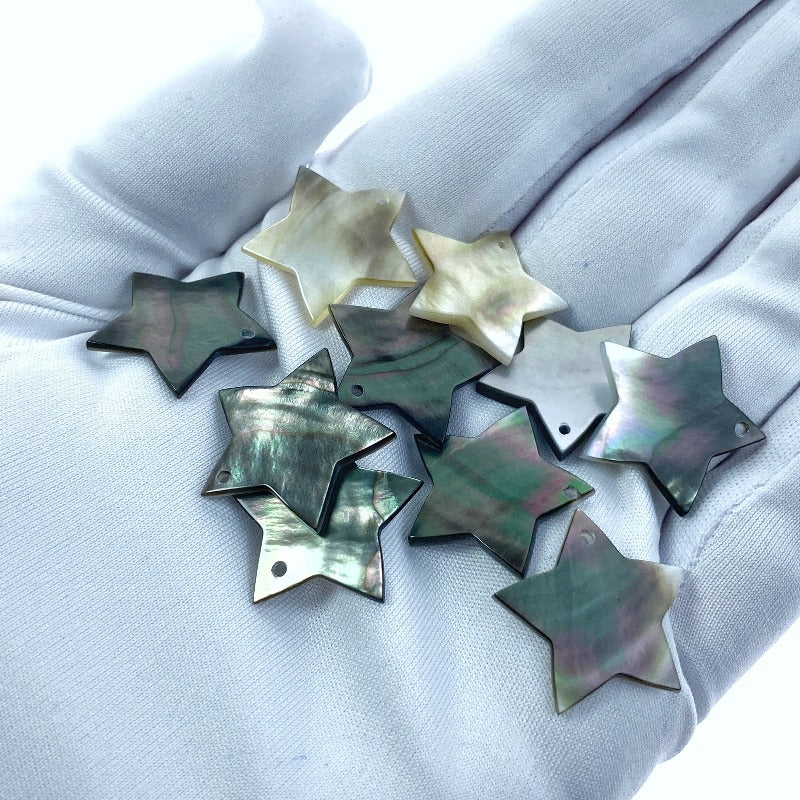 10pc 20mm Natural Black Mother of Pearl Flat Star Pendants BM-0011