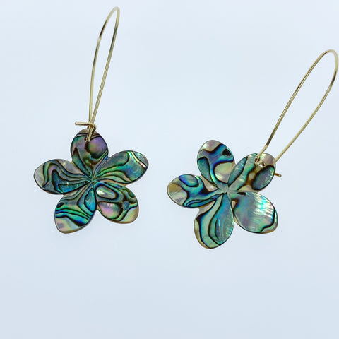 2pc Plumeria Flower Abalone Beads 25mm Natural Sea Shell Jewelry Earring Making Paua Shell Hand Carved Hawaii Pendant Natural Pearl AB-0023