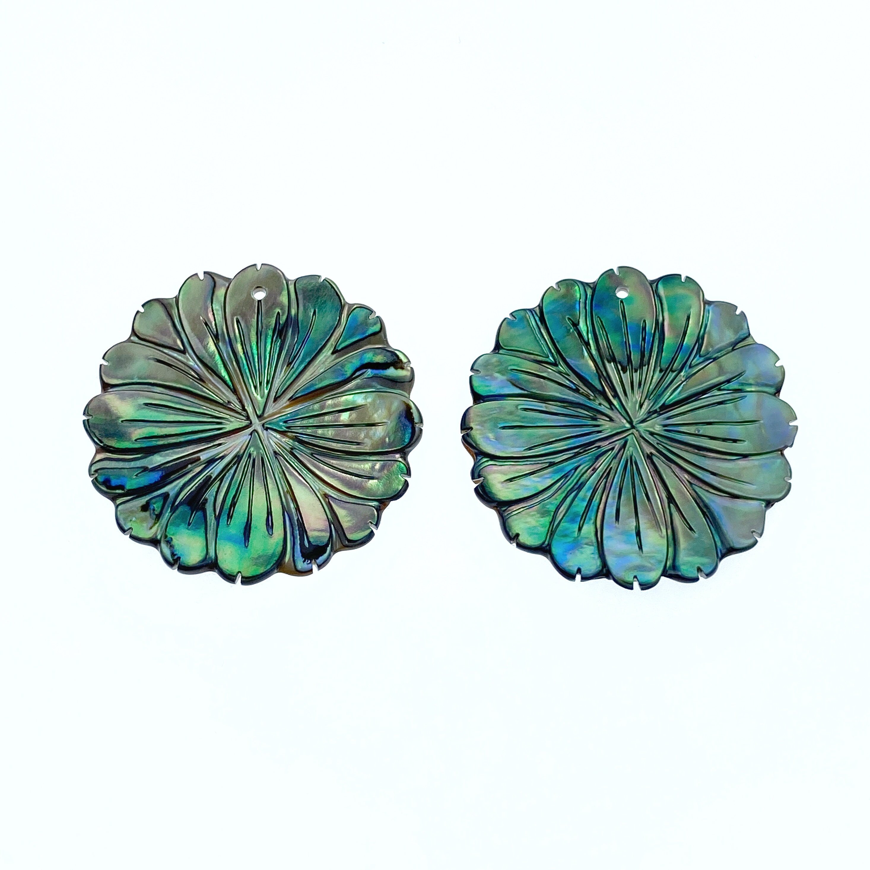 2pc Abalone Daisy Flower Beads Pendants Natural Shell 30mm Hand Carved Hawaii Tropical Minimalistic Design For Jewelry Making AB-0002