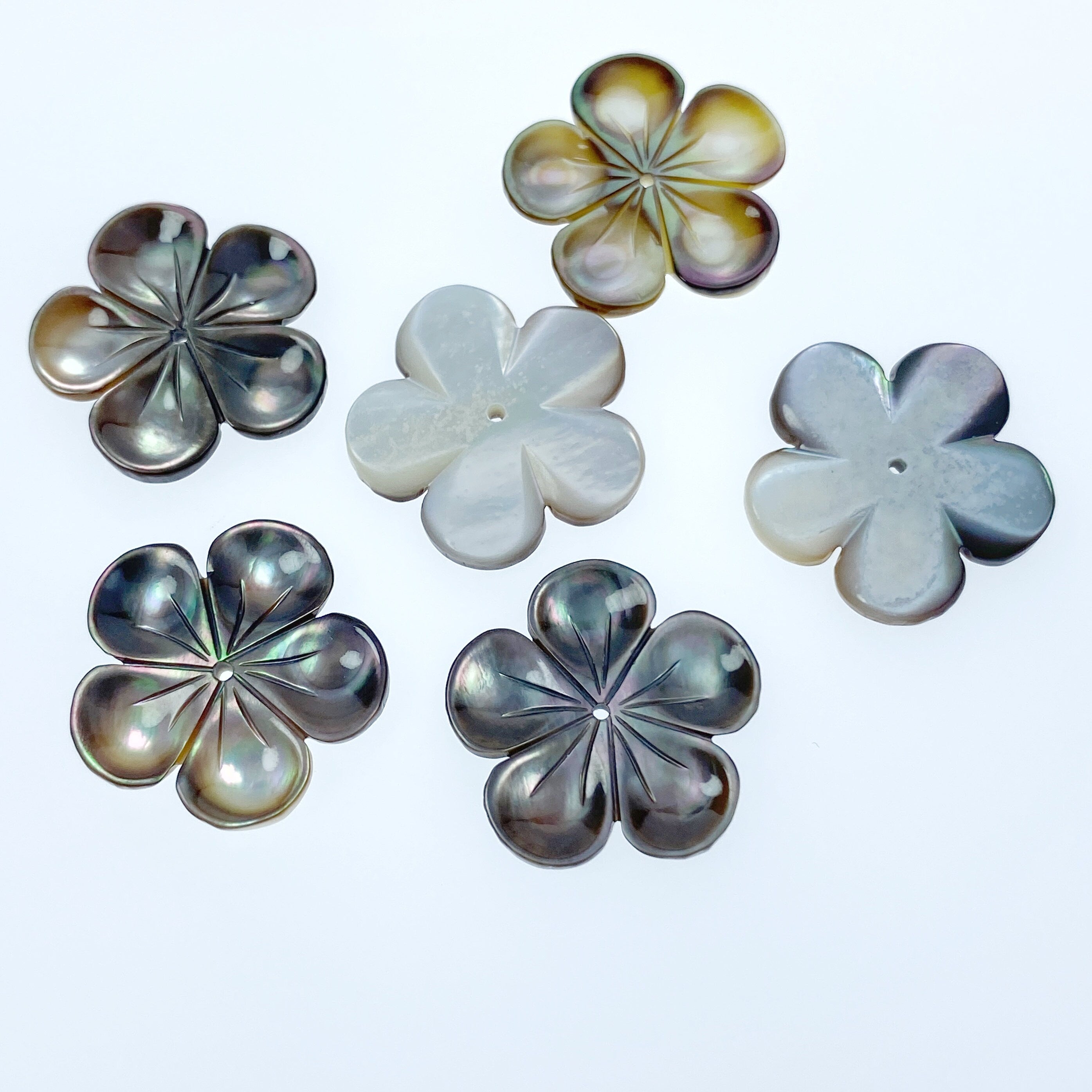 6pc 20mm Hand Carved Black Mother of Pearl 5-petal Flower Beads BM-0092