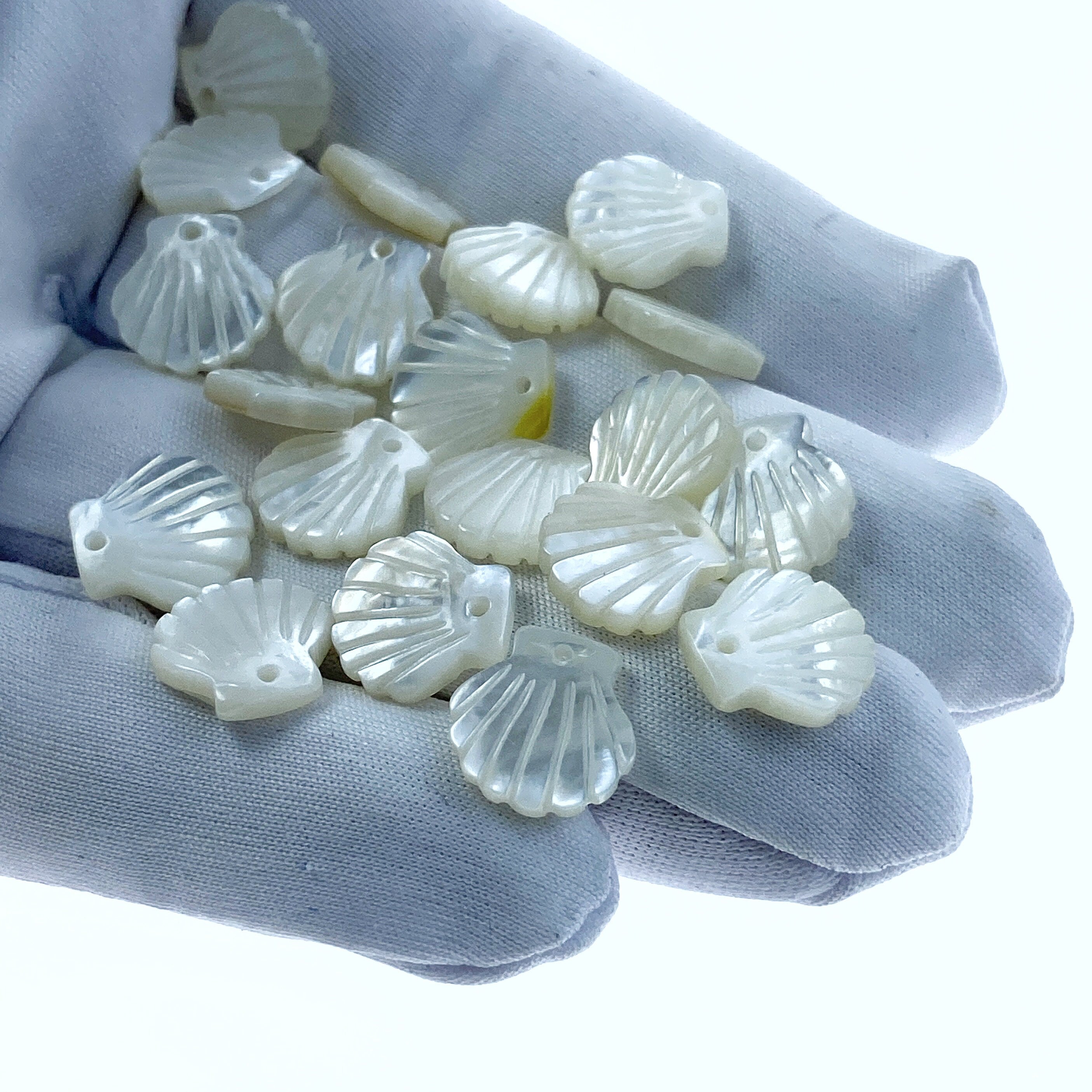 10pc Clam Shell Double Sided Carved White Mother of Pearl 12mm Minimalistic For Earrings DIY Charms Pendants Jewelry Making WM-0192