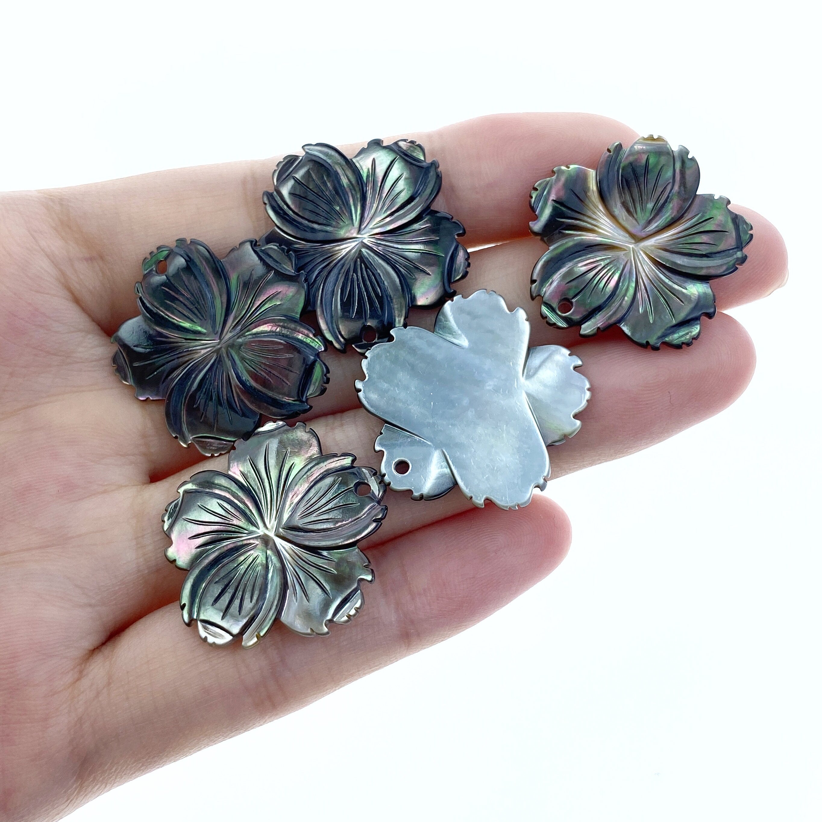 6pc 25mm Hand Carved Black Mother of Pearl 5-petal Flower Pendants BM-0014