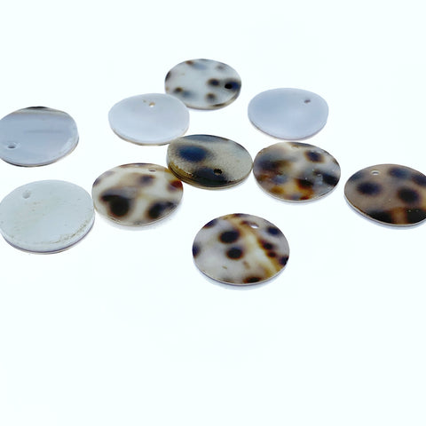 10pc Polka Dot Conus Disc Beads 15mm Natural Shell Round Disc Pendants