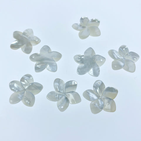 6pc 17mm Hand Carved White Mother of Pearl Plumeria Flower Pendants