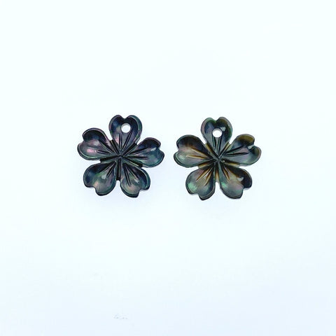 10pc Flower Shaped Black Mother Of Pearl Beads 10mm Hand Carved Floral Charms Pendants BM-0045