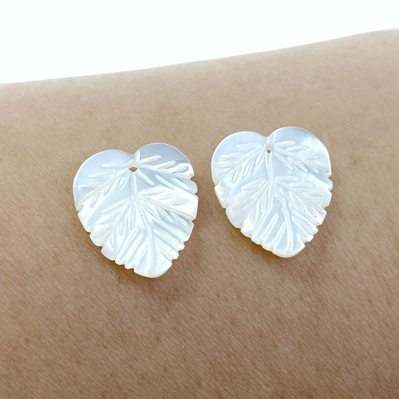 Carved Leaf Beads White Mother Of 14mm Charms WM-0125