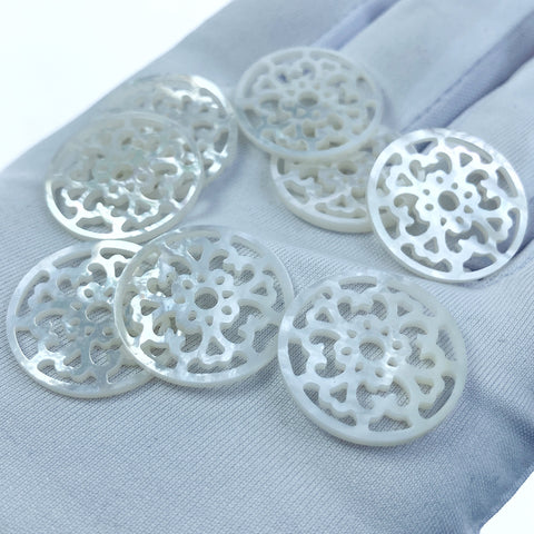 2pc Mother Of Pearl Filigree Beads Pendants 20mm Organic Hand Made For Diy Jewelry Earring Making Natural Hand Carved WM-0157