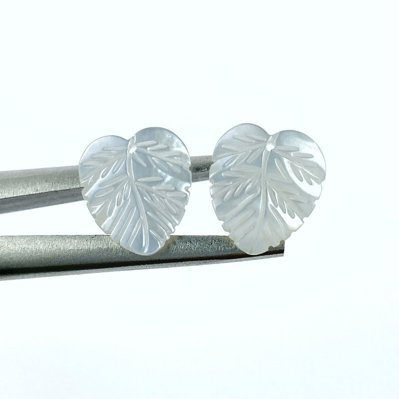 Carved Leaf Beads White Mother Of 14mm Charms WM-0125