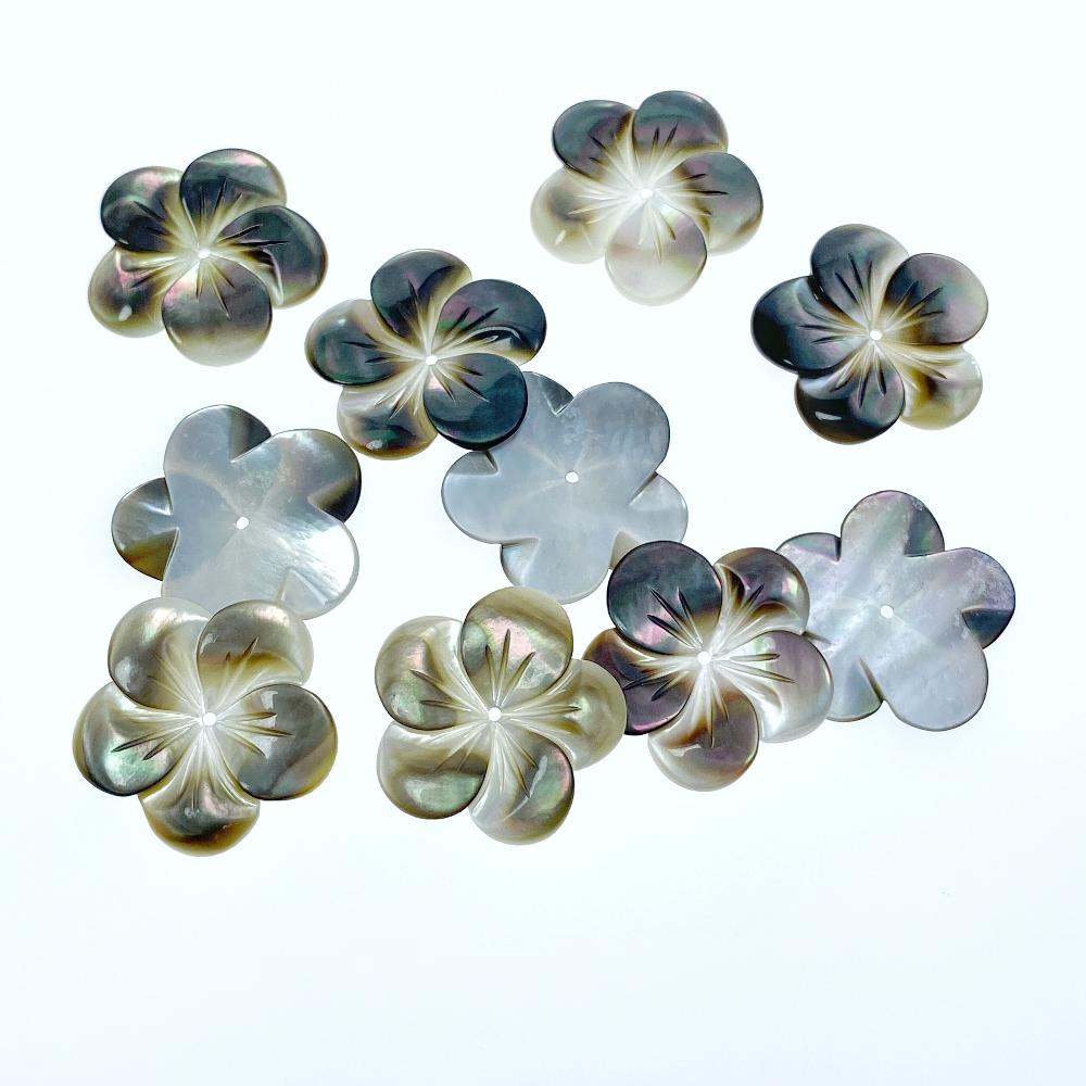 6pc 20mm Hand Carved Black Mother of Pearl 5-petal Flower Beads BM-0041