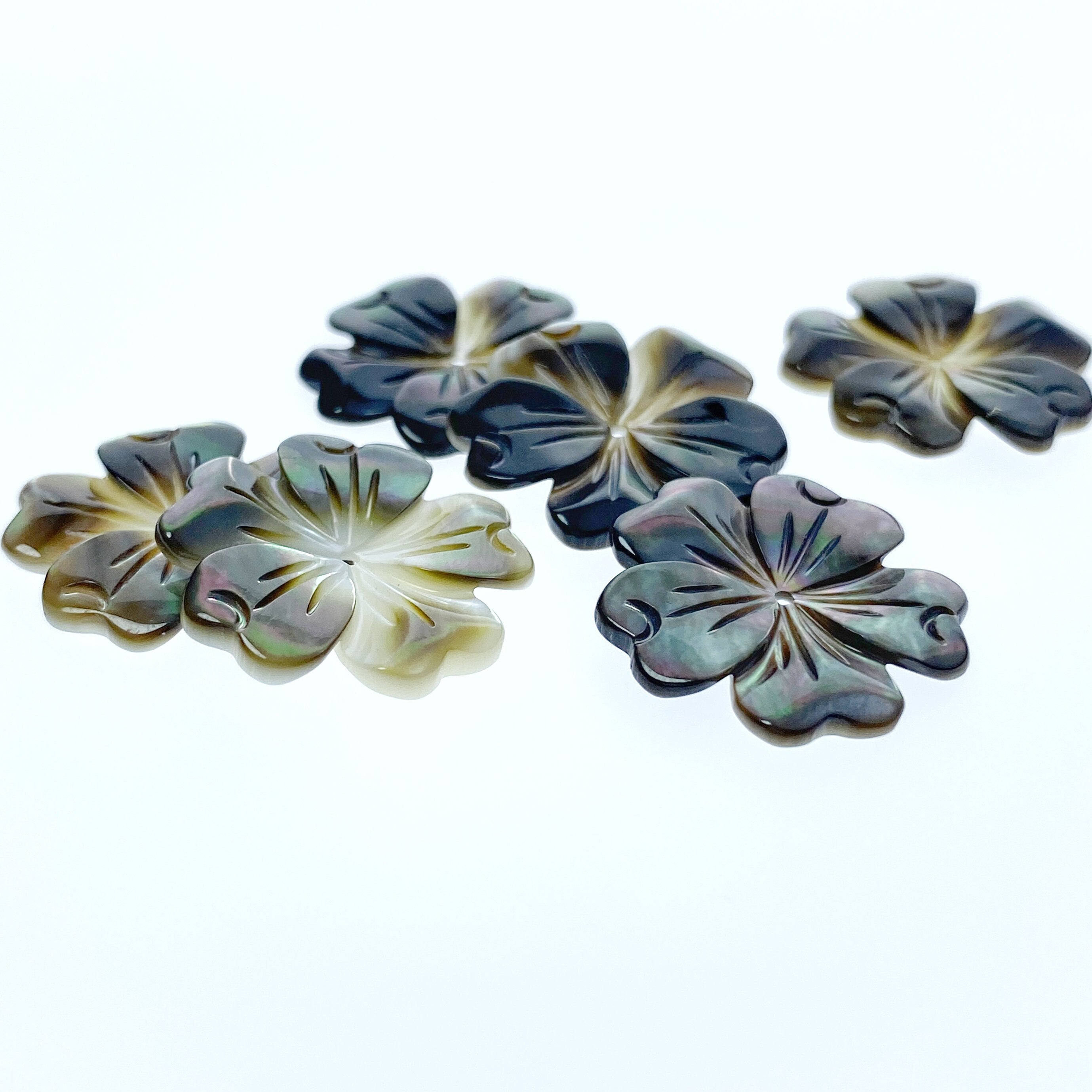 6pc 20mm Hand Carved Black Mother of Pearl 5-petal Flower Beads BM-0107