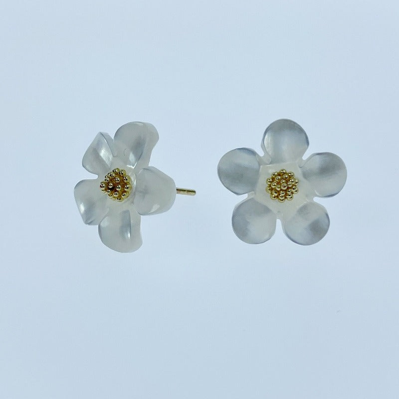 Flower Beads White Mother Of Pearl Charms 14mm Hand Carved WM-0191