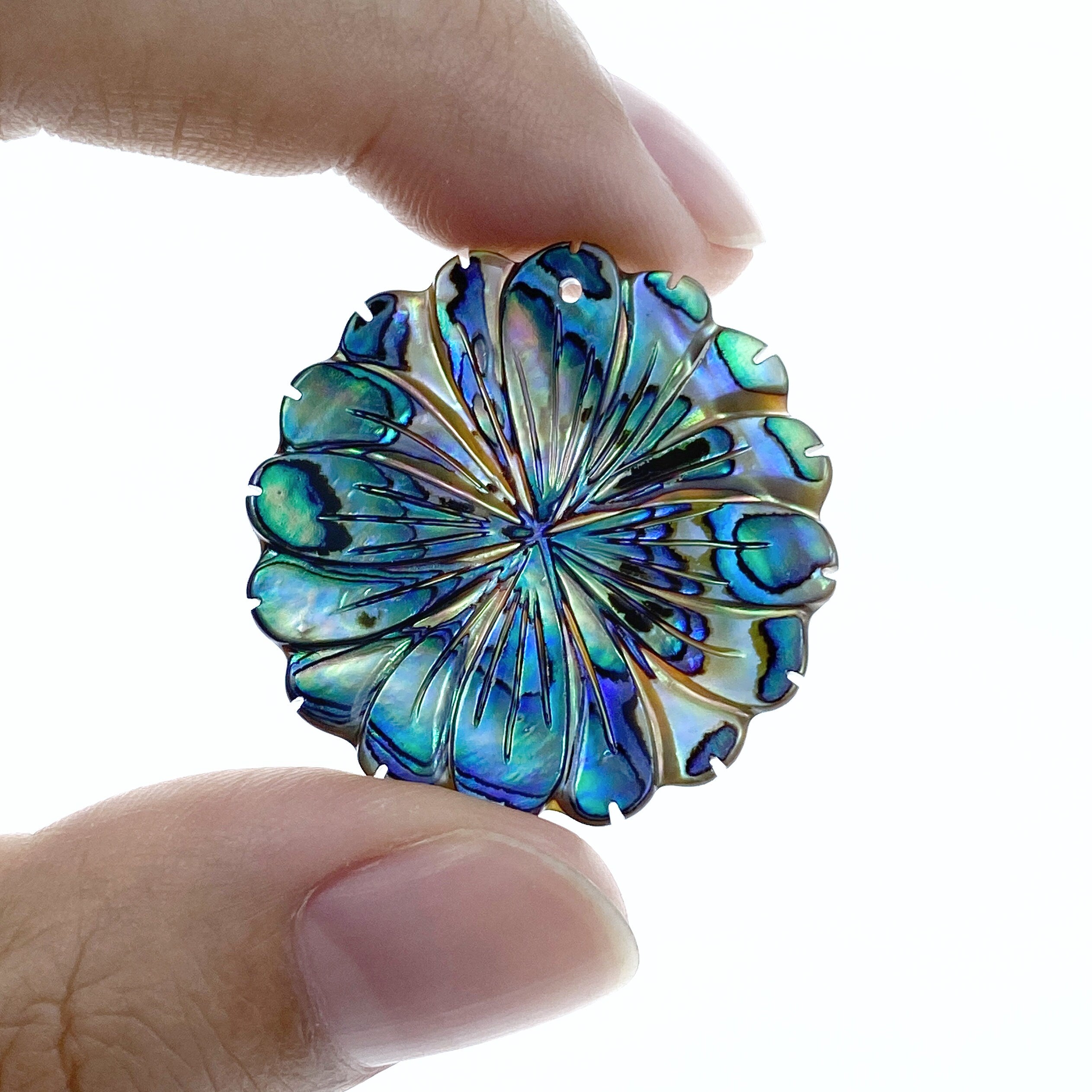 2pc Abalone Daisy Flower Beads Pendants Natural Shell 30mm Hand Carved Hawaii Tropical Minimalistic Design For Jewelry Making AB-0002