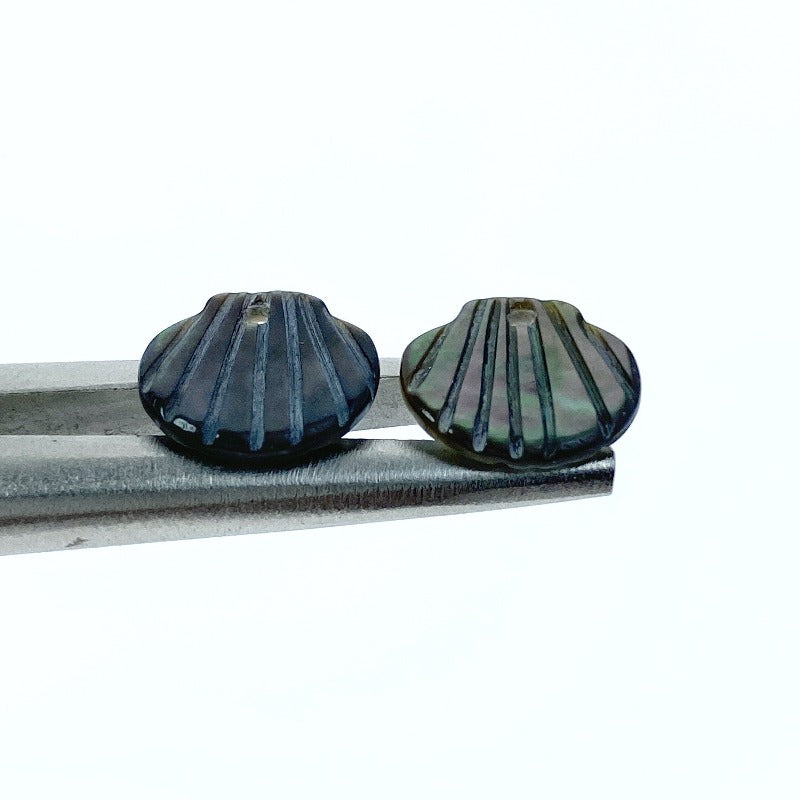 10pc Clam Shaped Black Mother Of Pearl Beads 10mm Double Sided Hand Carved Charms Pendants BM-0054