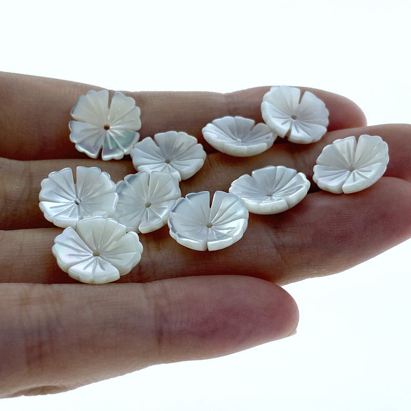 10pc Tropical Flower Beads White Mother Of Pearl 12mm Hand Carved WM-0024