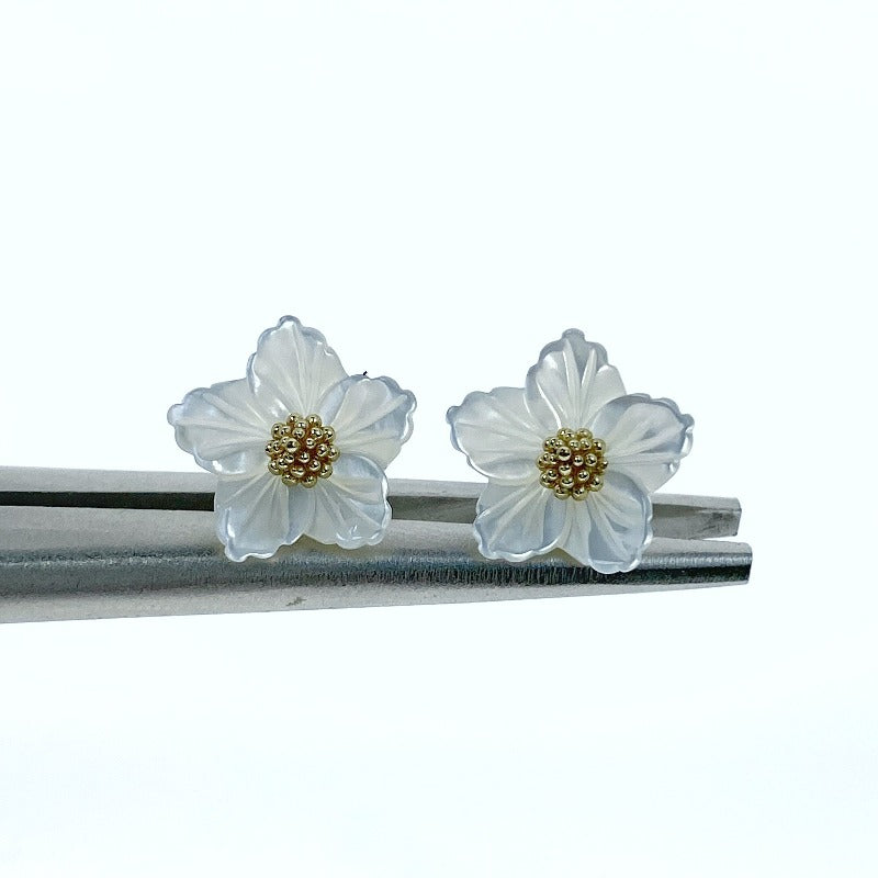 Tropical Flower Beads White Mother Of Pearl 12mm Hand Carved WM-0057