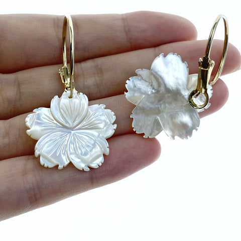 6pc Hawaiian Flower Mother Of Pearl Beads 25mm Hand Carved DIY Bridal Jewelry Earring Making Charms Hand Made Tropical Pendants WM-0138