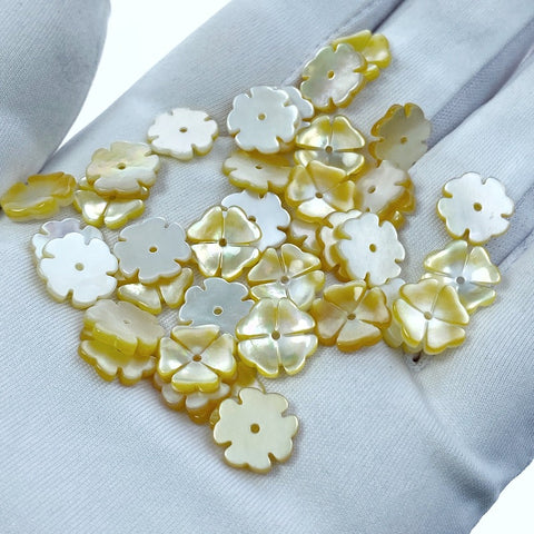 10pc Clover Flower Beads Yellow Mother Of Pearl 10mm Hand Carved Charms YM-0001