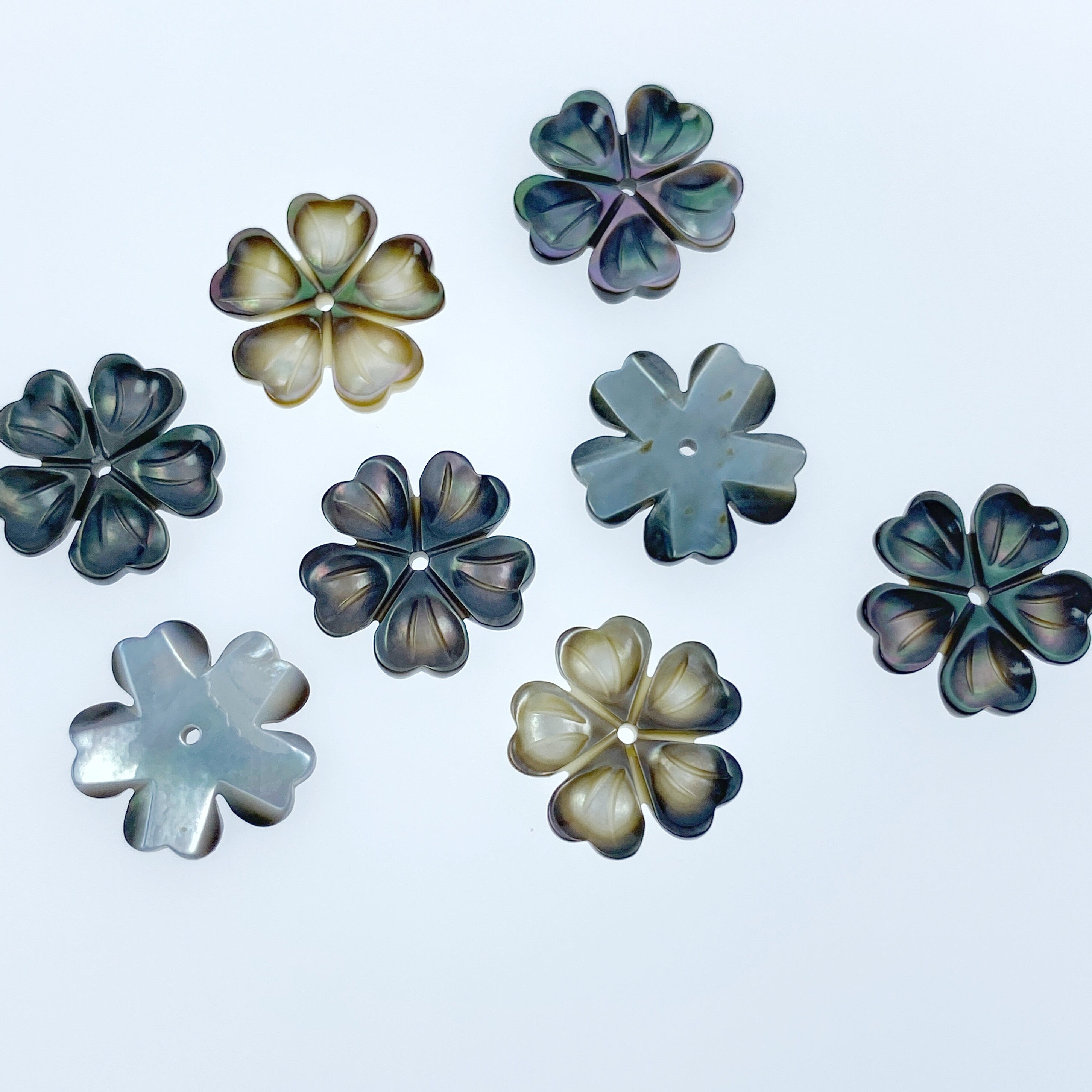 10pc Hand Carved Black Mother of Pearl 15mm 5-petal Flower Beads BM-0104