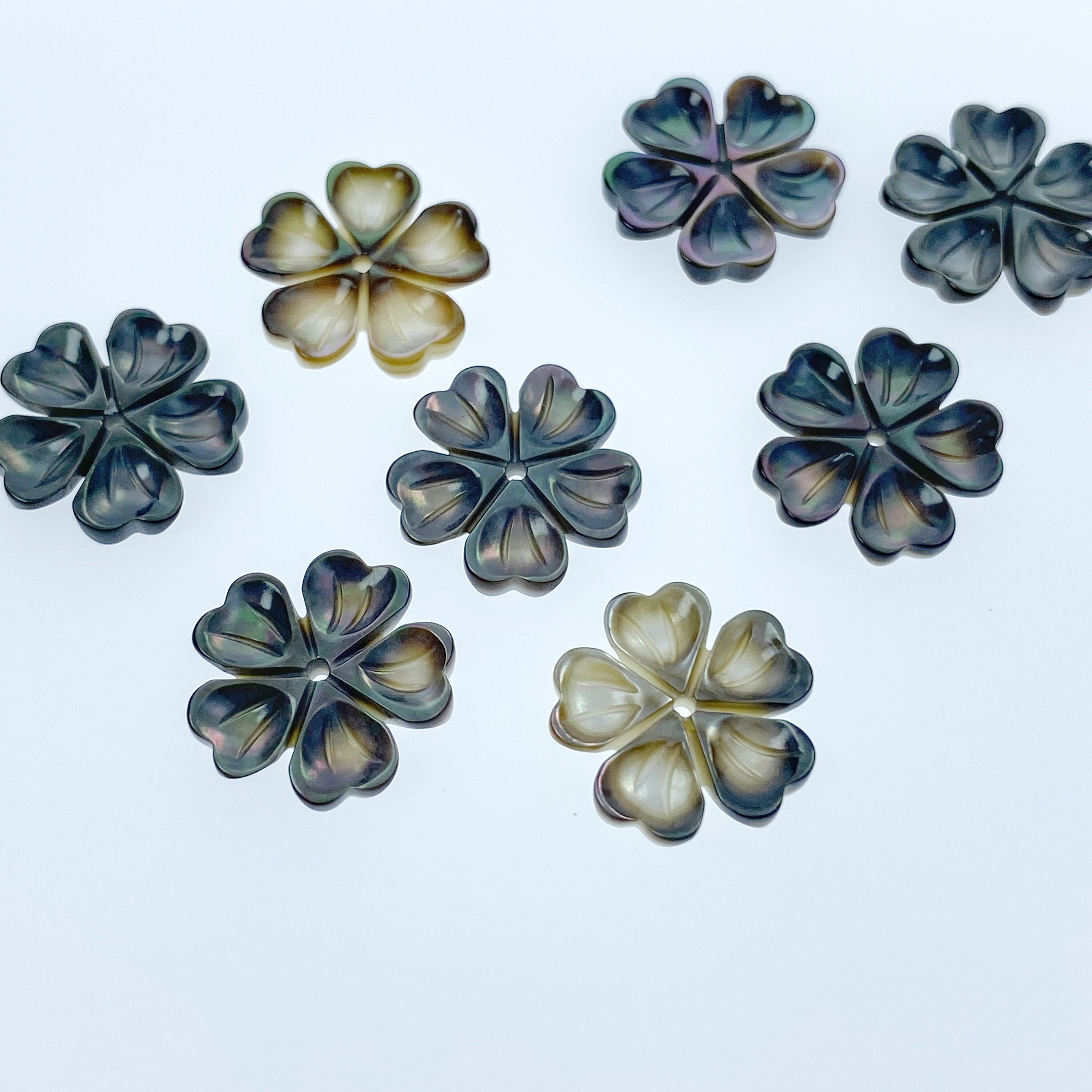 10pc Hand Carved Black Mother of Pearl 15mm 5-petal Flower Beads BM-0104