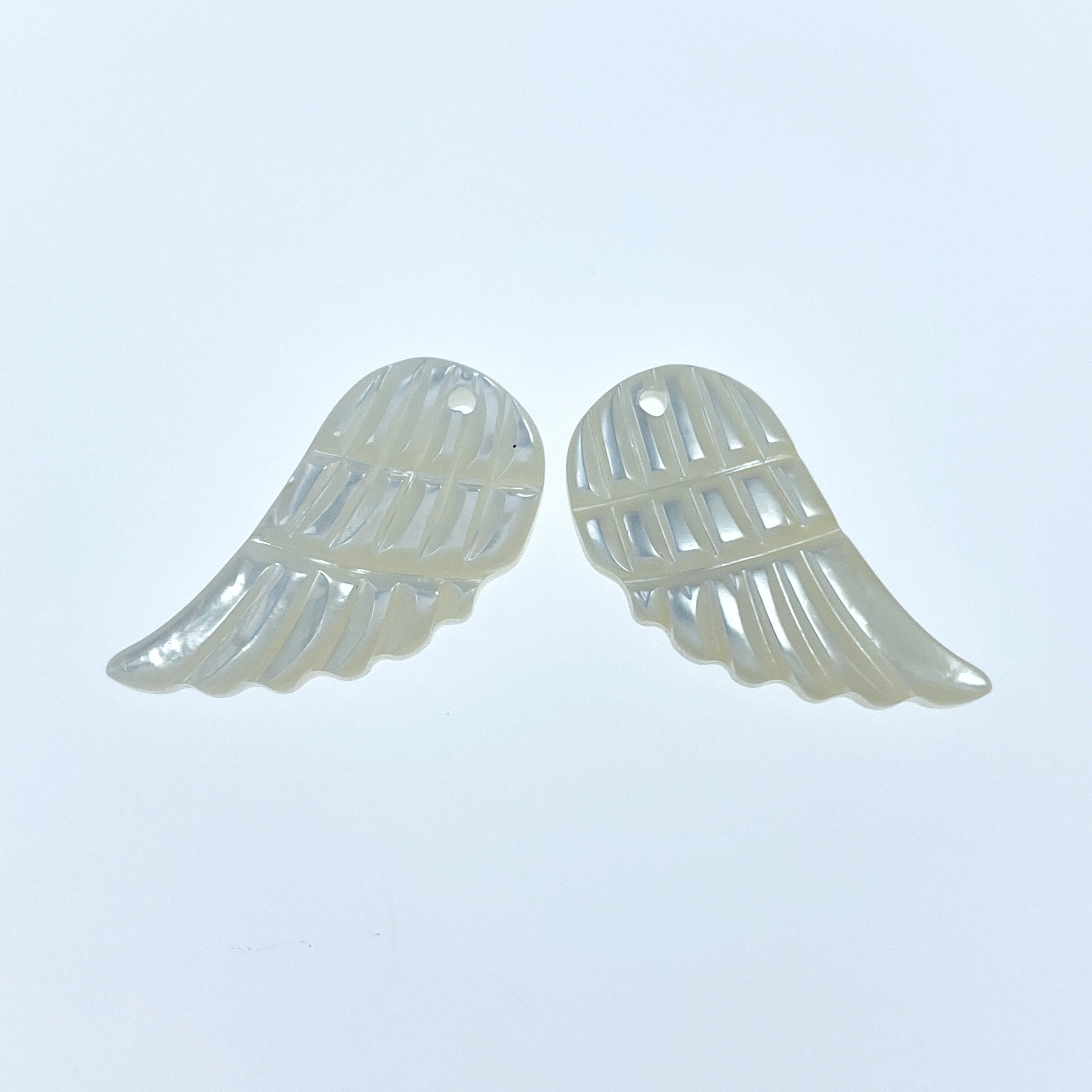 4pc Angel Wings White Mother Of Pearl 21mm Wing Pendants WM-0032