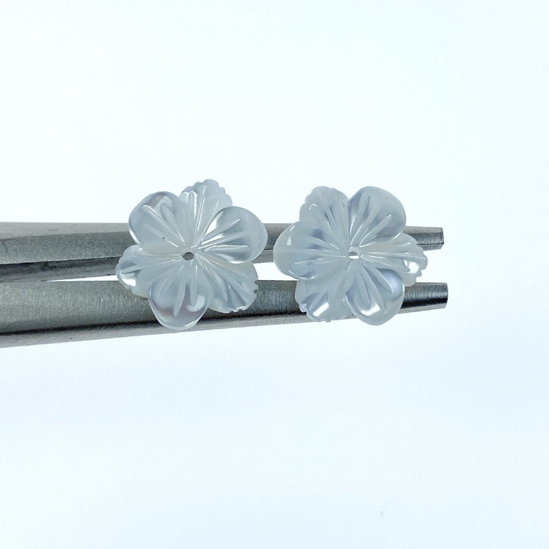 Hibiscus Flower Beads White Mother Of Pearl 12mm Hand Carved WM-0212