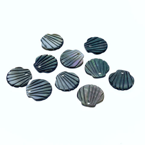 10pc Clam Shaped Black Mother Of Pearl Beads 10mm Double Sided Hand Carved Charms Pendants BM-0054