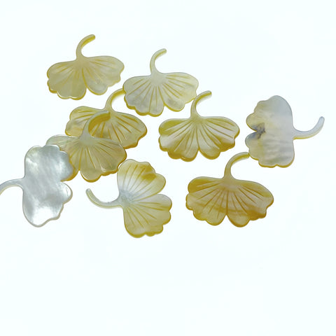 2pc 23mm x 25mm Yellow Mother of Pearl Hand Carved Gingko Leaf Pendants YM-0007