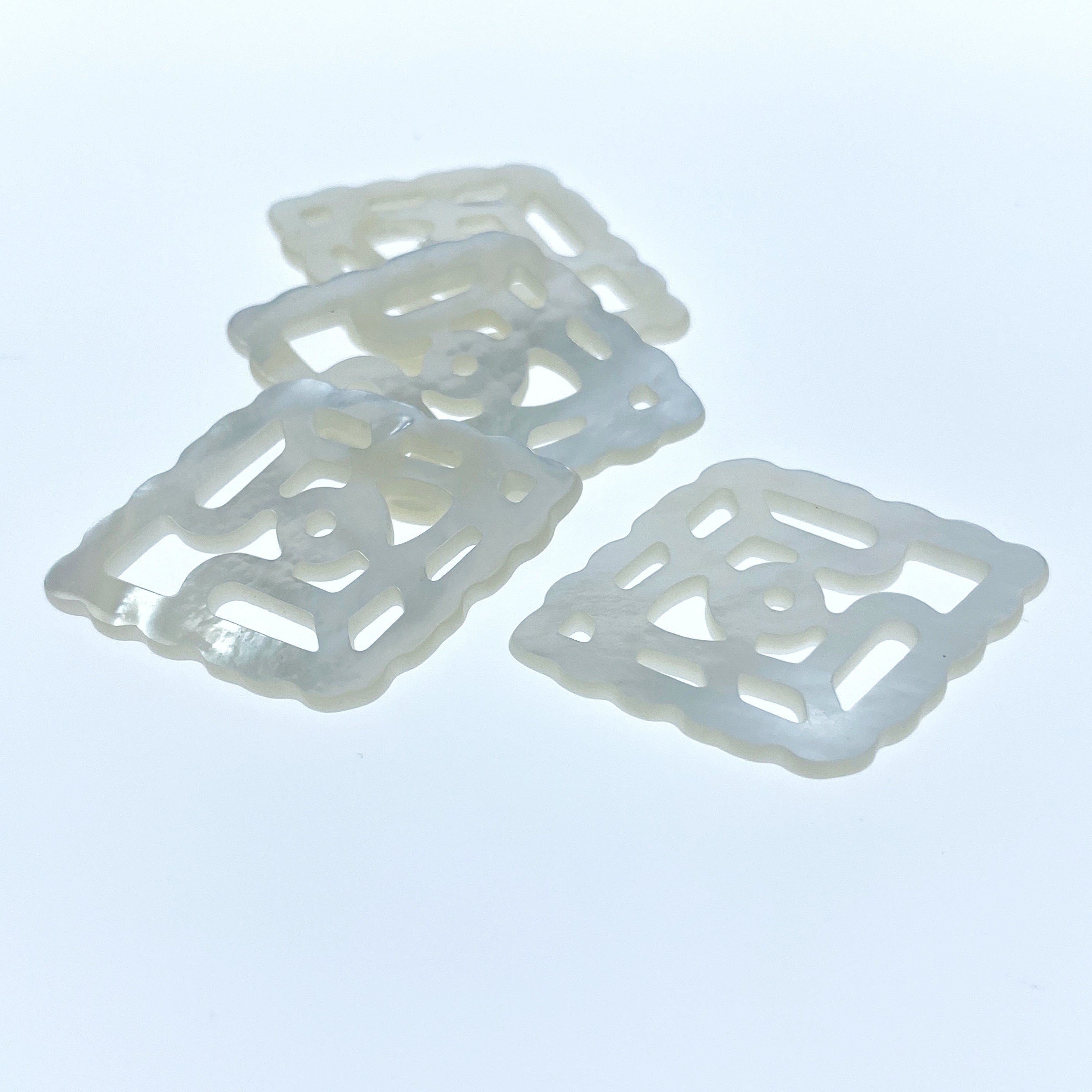 2pc 23mm x 34mm Organic Hand Carved White Mother of Pearl Filigree Rhombus Pendants WM-0011