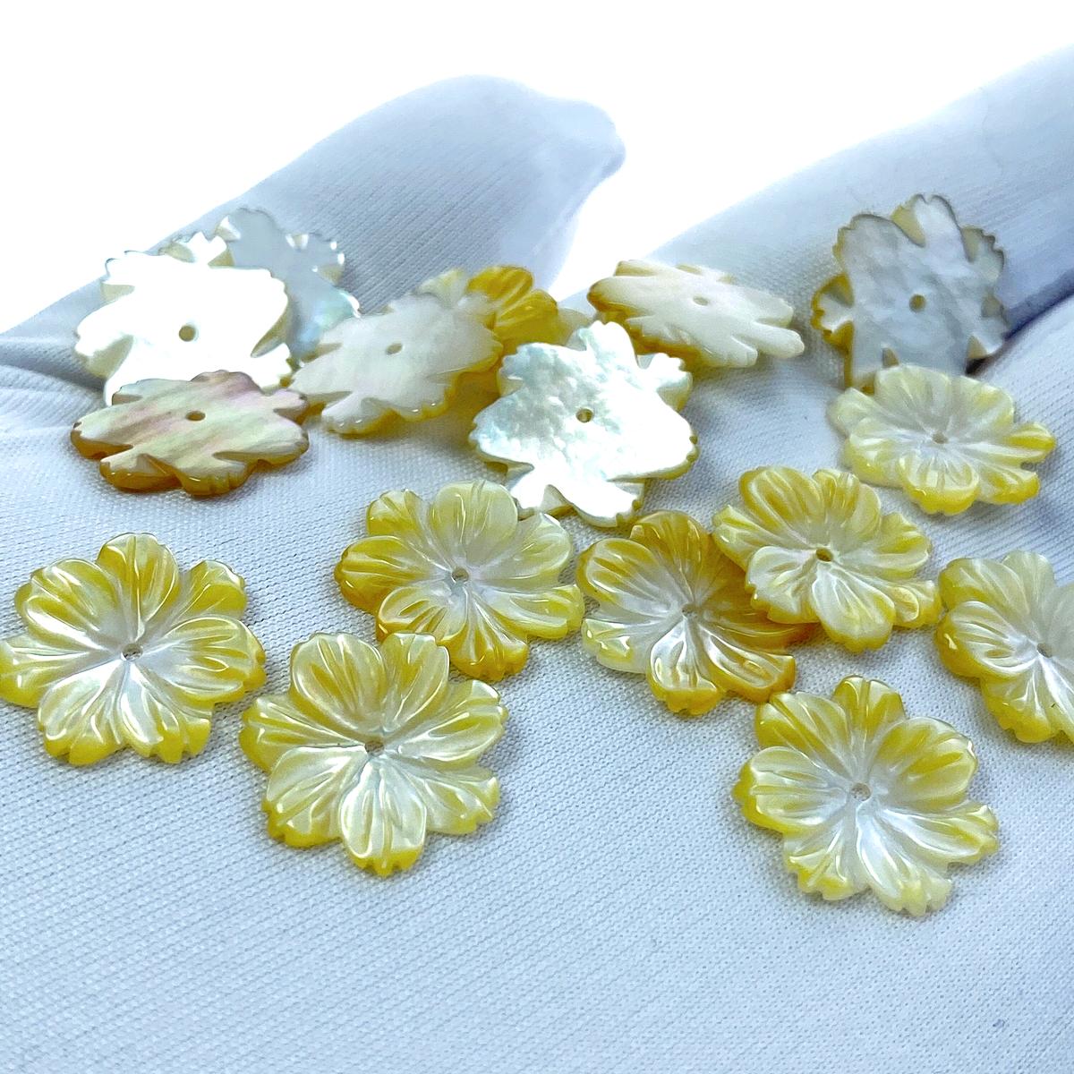 10pc Flower Beads Yellow Mother Of Pearl 15mm Hand Carved YM-0011