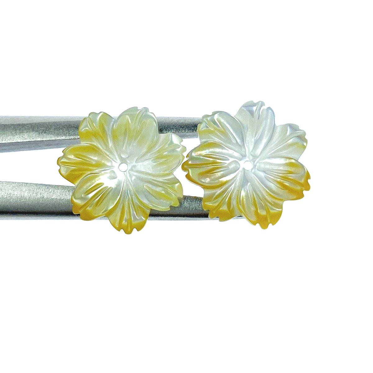 10pc Flower Beads Yellow Mother Of Pearl 15mm Hand Carved YM-0011