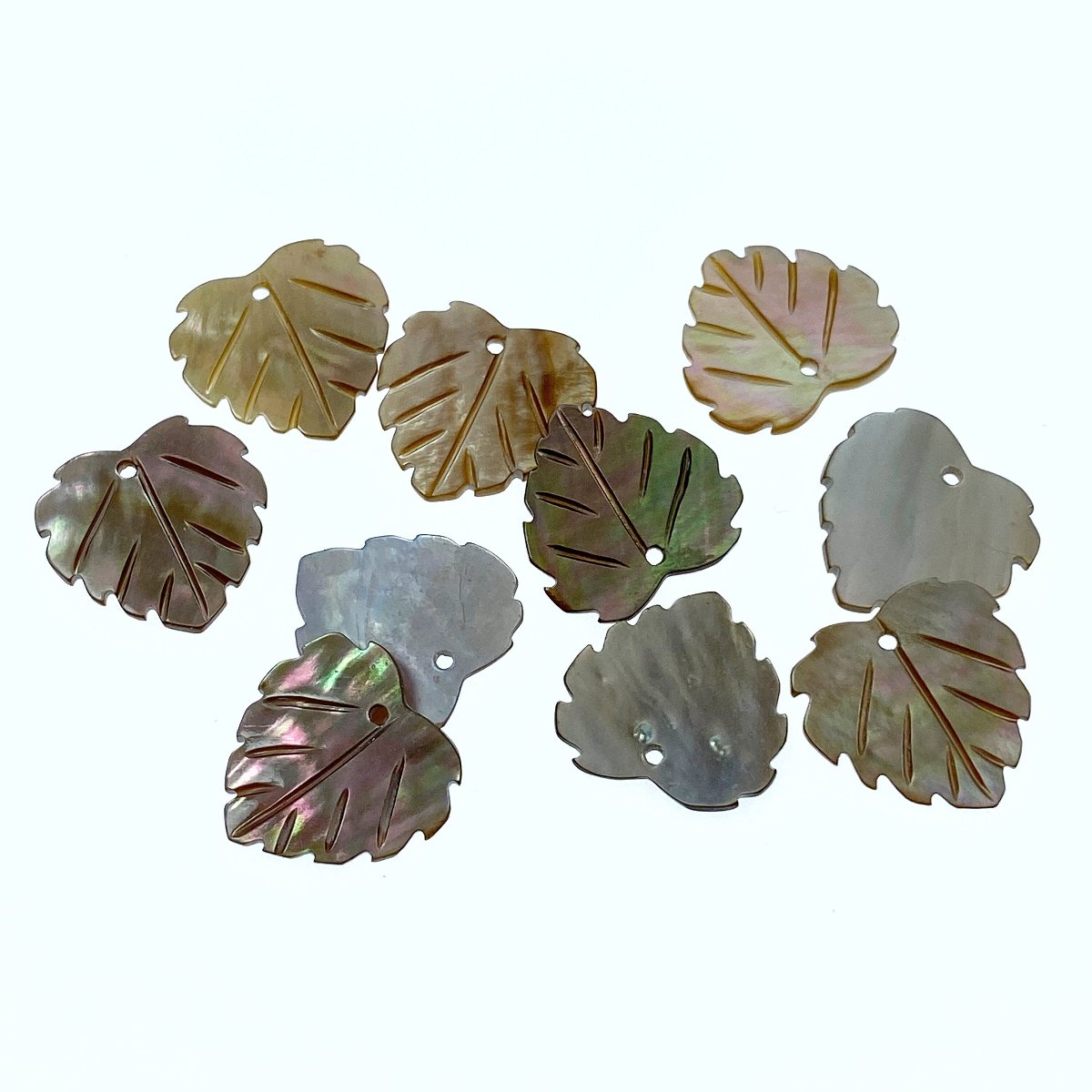 10pc Leaf Beads Brown Mother Of Pearl 17mm Hand Carved Charms Pendants BGM-0001